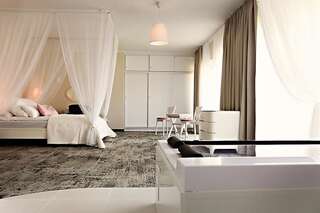 Отели типа «постель и завтрак» Maria Szczyrk Щирк Апартаменты с 1 спальней и гидромассажной ванной-1